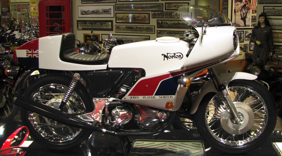 1975-norton-motorcycle