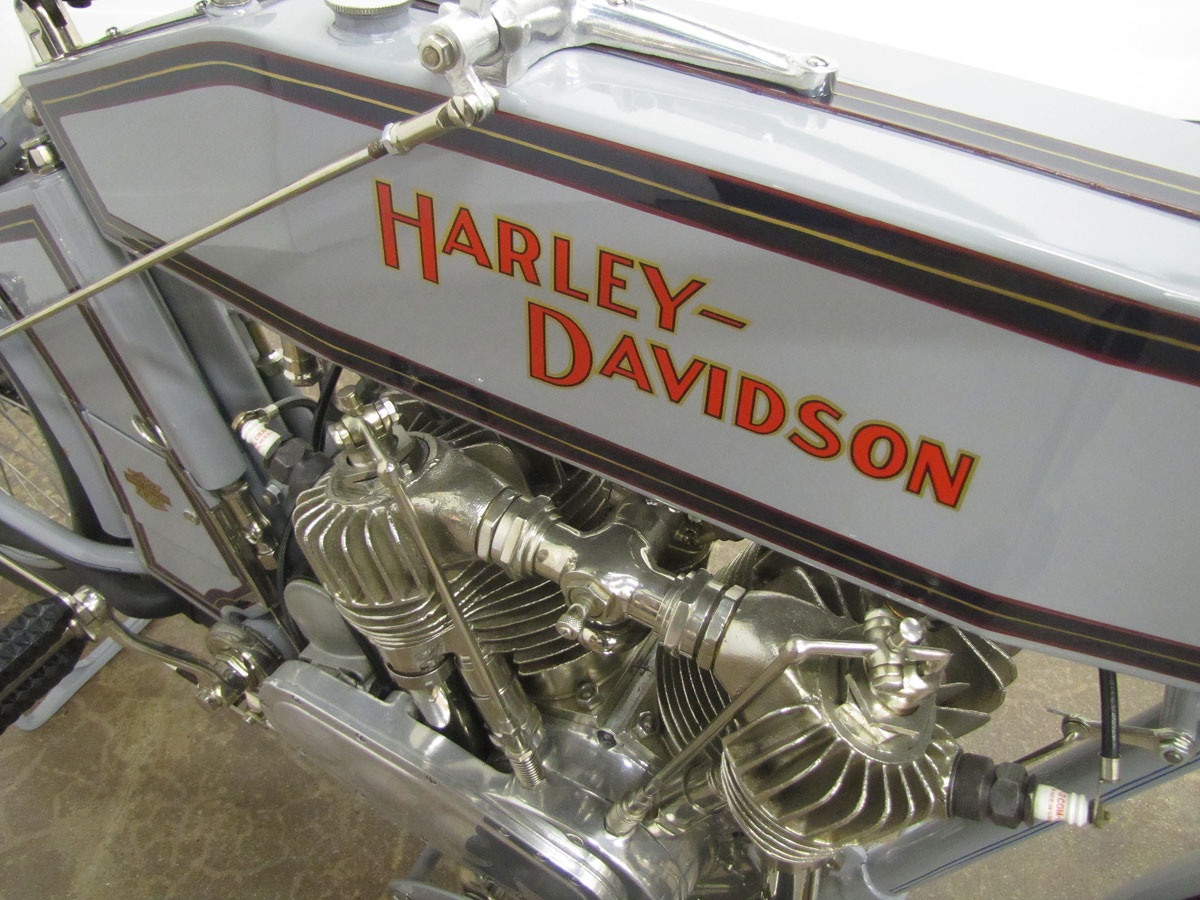 1914-Harley-Davidson-Model-10-F-Twin_11