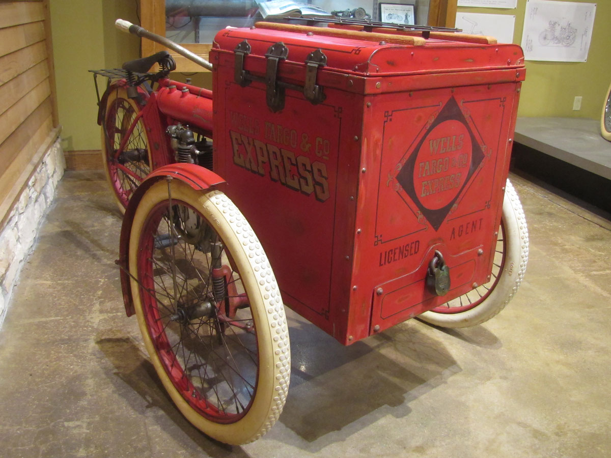 1912-wells-fargo-delivery-three-wheeler_3