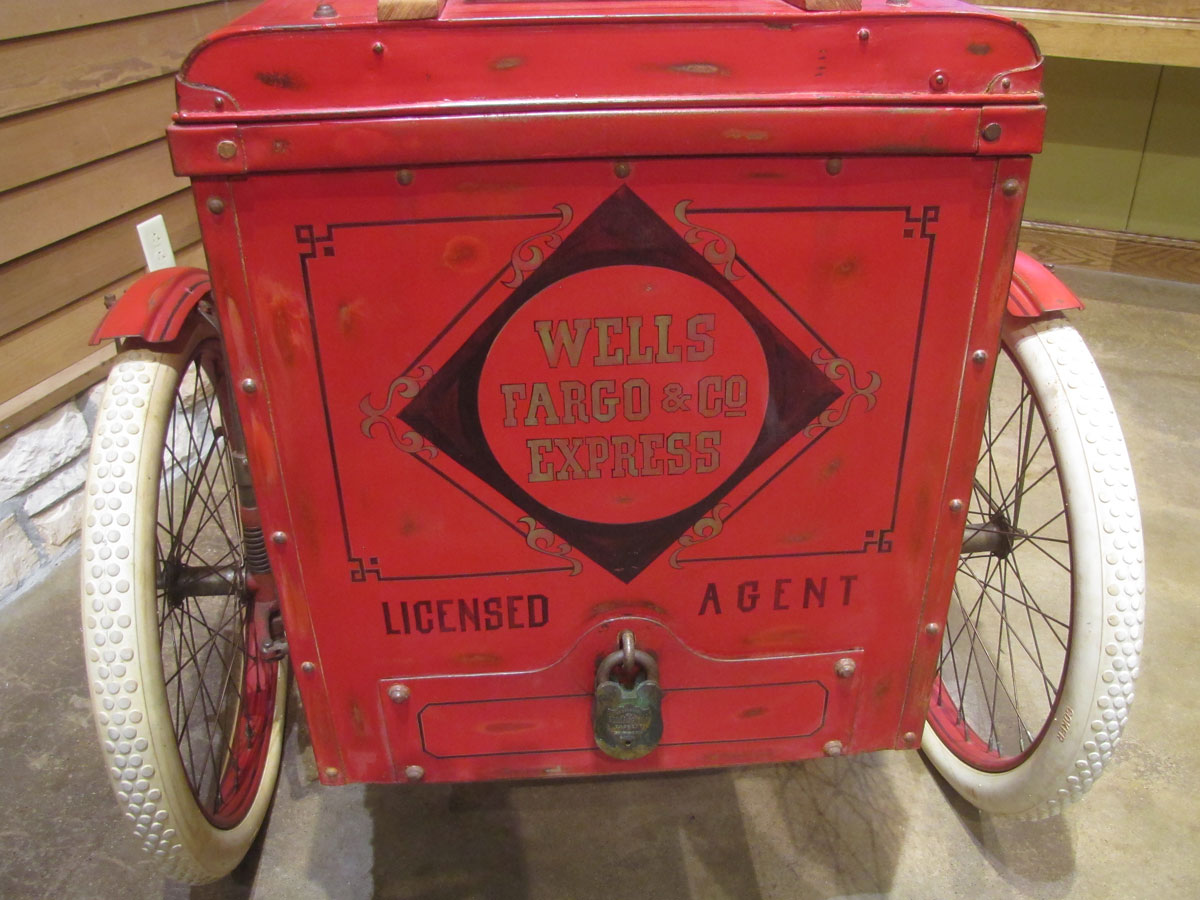 1912-wells-fargo-delivery-three-wheeler_9